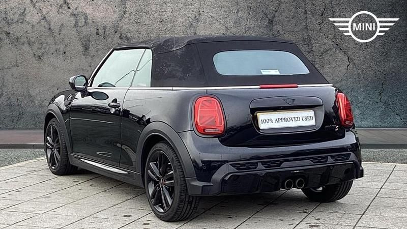 Used Mini Cooper S Sport 176 HP (129 kW) 2024 Black Hatchback