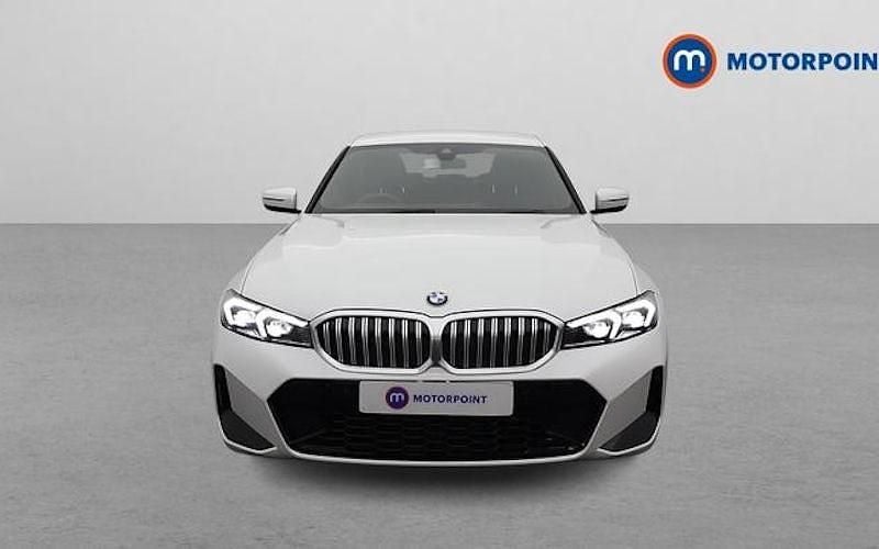 Used BMW 320 M Sport 184 HP (135 kW) 2025 White Sedan