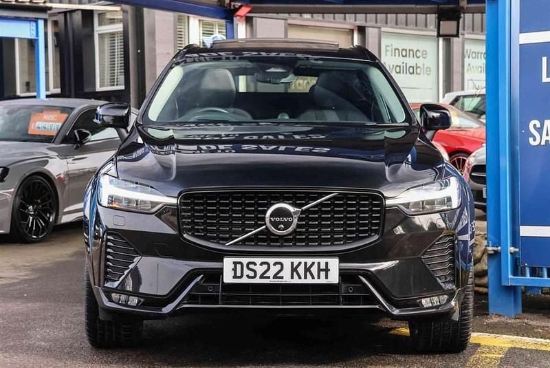 Second-hand Volvo XC60 Ultimate 250 CP (183 kW) 2022 Negru SUV