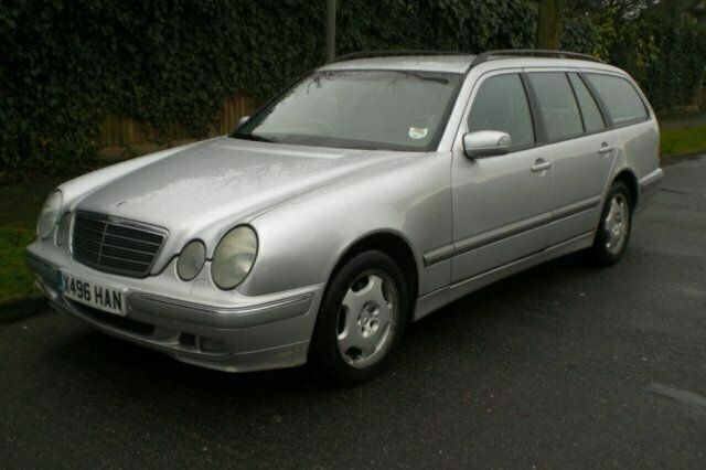 Used Mercedes E200 Classic 2000 Estate
