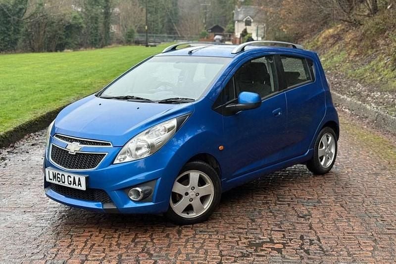 Used Chevrolet Spark LT 2010 Blue Hatchback