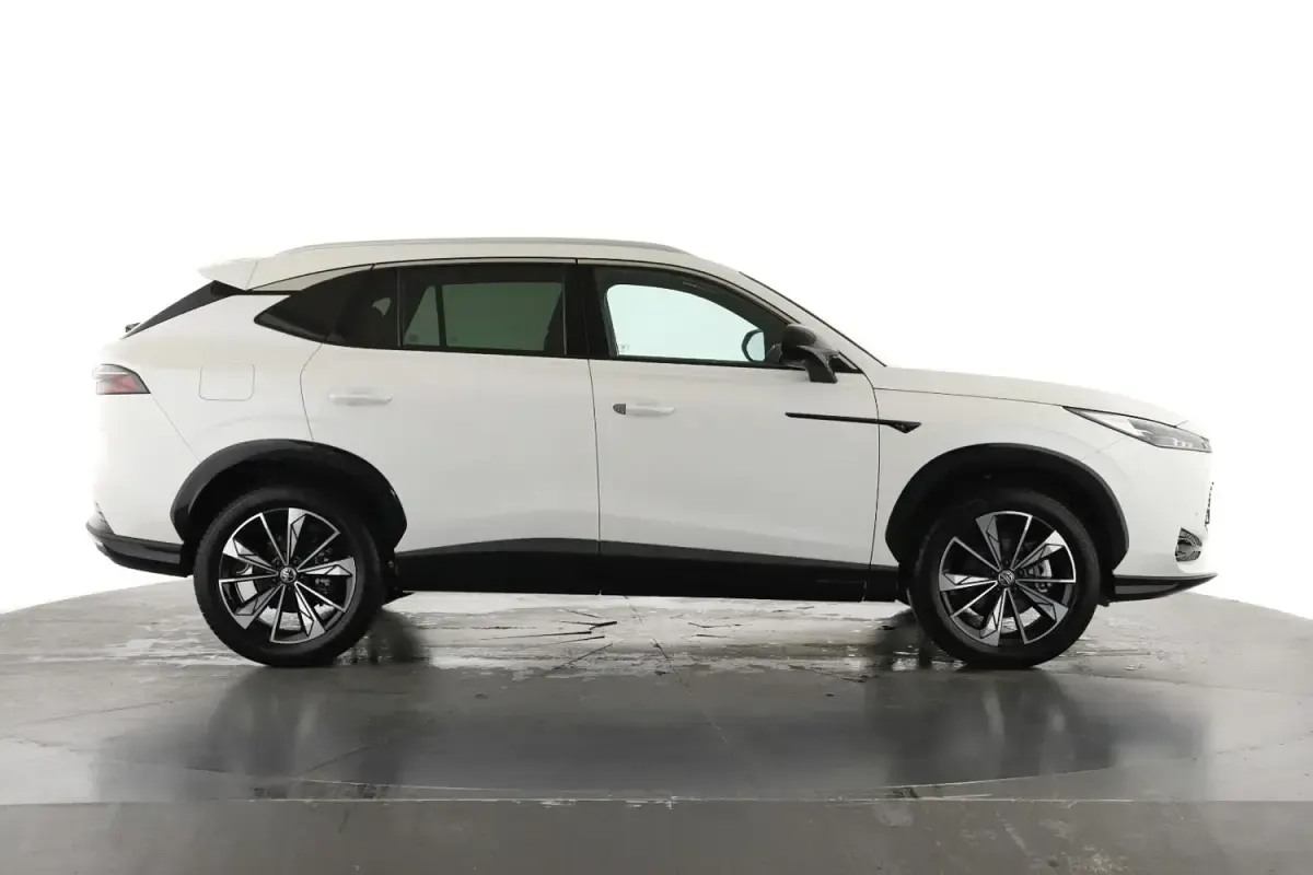 Usado MG HS Trophy 170 CV (125 kW) 2025 Blanco SUV