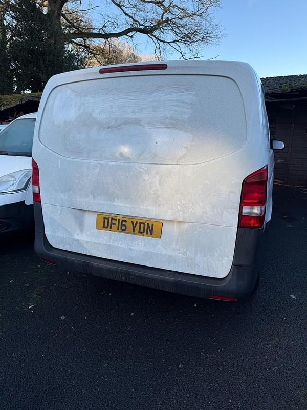 White Used 2016 Mercedes Vito Van | £3,500 (Fair price) - Image 1/4