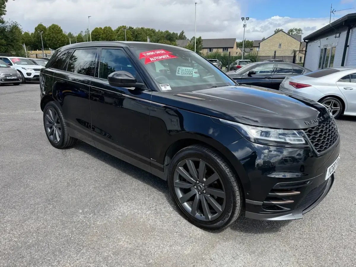 Used Land Rover Range Rover Velar HSE Dynamic 177 HP (130 kW) 2018 Black SUV