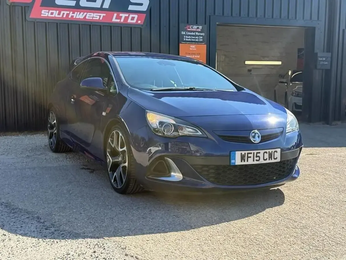Used Vauxhall Astra GTC S 2015 Blue Coupe