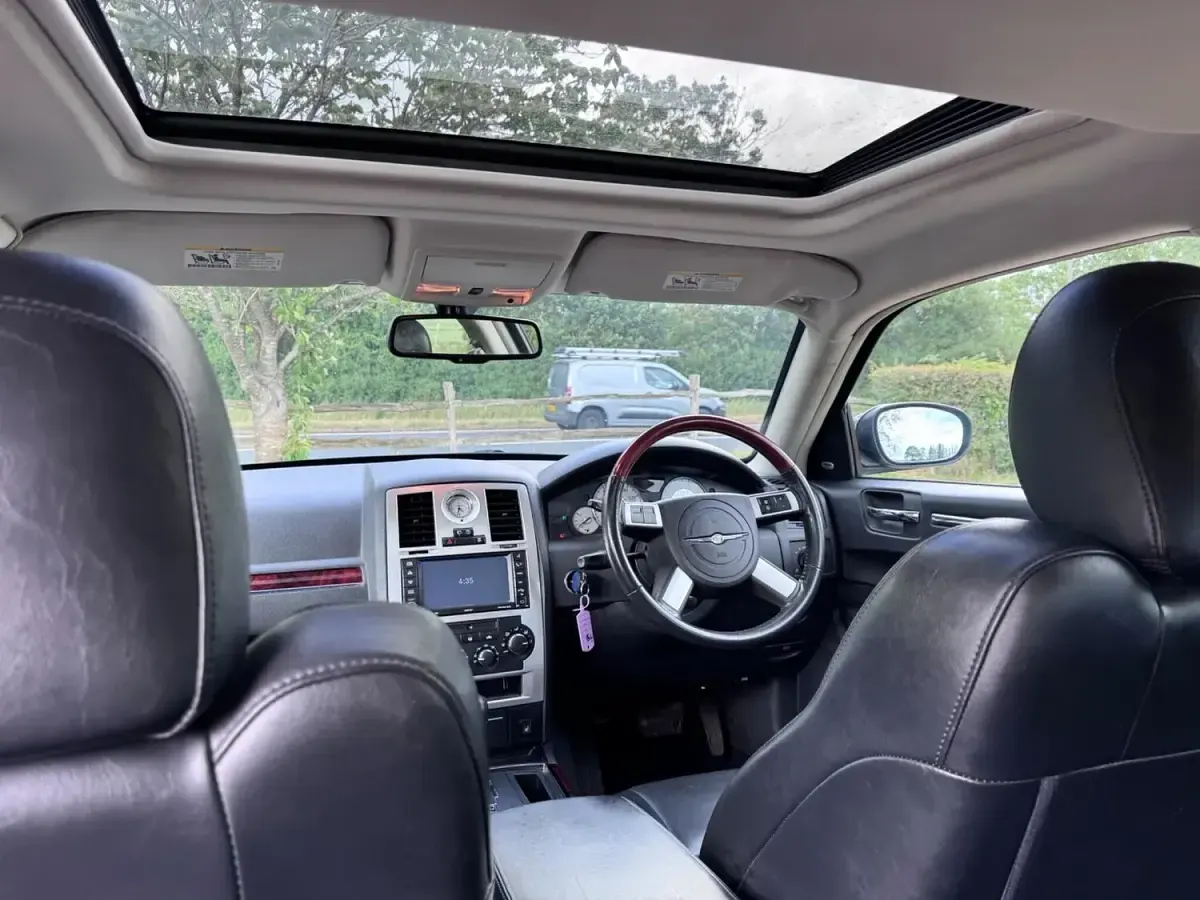 Used Chrysler 300C Touring 2010 Black Estate