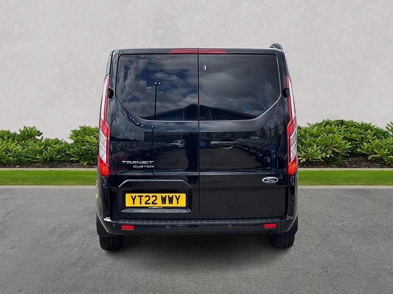 Used Ford Transit Custom Limited 130 HP (95 kW) 2022 Black Van