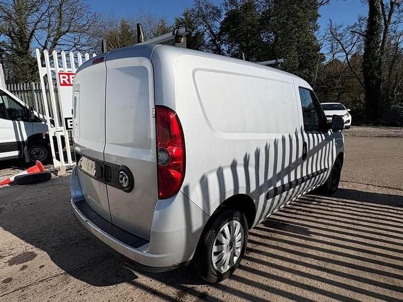 Used Vauxhall Combo Sportive 2015 Silver MPV