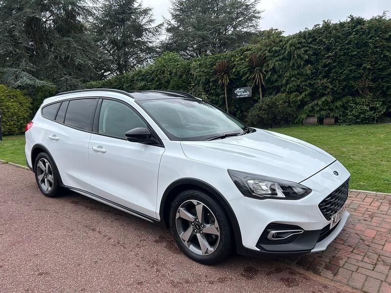 White Used 2020 Ford Focus Active Estate | £12,990 (Good price) - Image 1/4