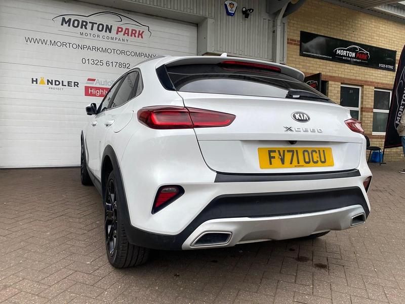 Used Kia XCeed 2021 White SUV