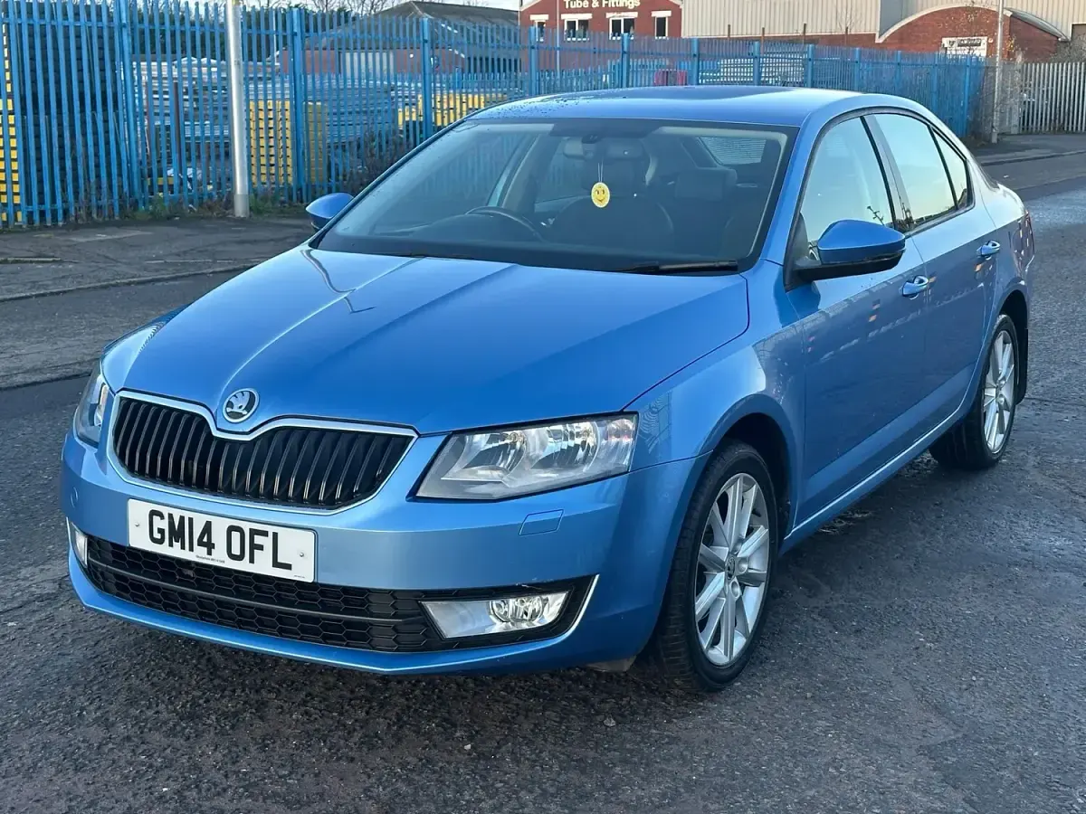 Used Skoda Octavia Elegance 2014 Blue Hatchback