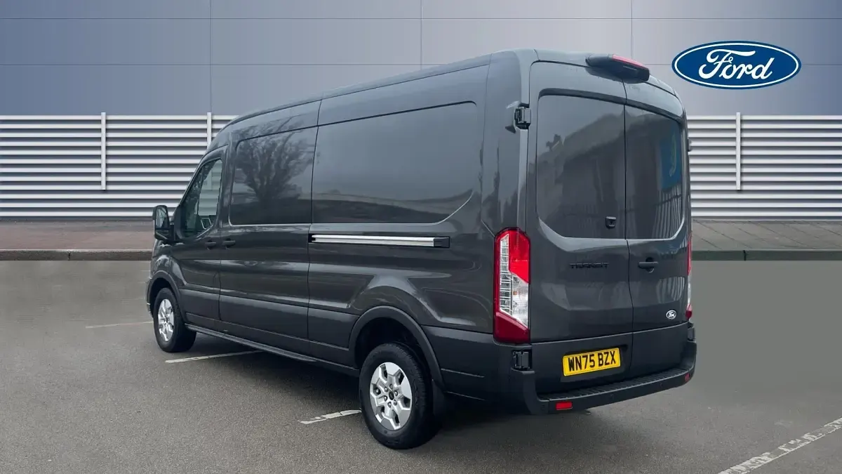 Usado Ford Transit Limited 165 CV (121 kW) 2025 Van