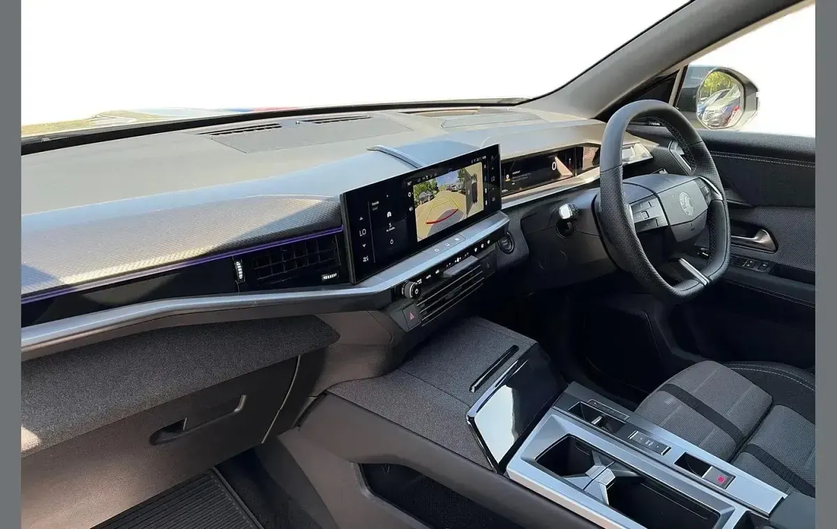 Used Vauxhall Grandland X Ultimate 145 HP (106 kW) 2025 Grey SUV