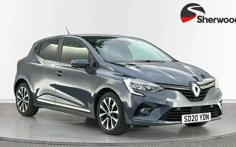 Used Renault Clio Iconic 101 HP (74 kW) 2020 Hatchback