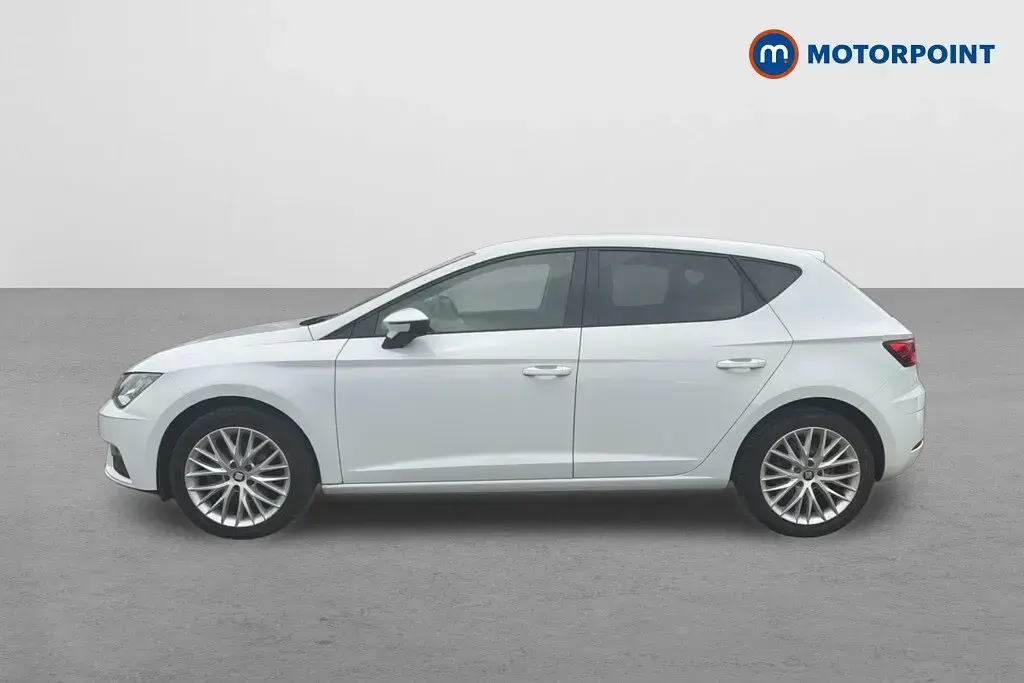 Used Seat Leon SE Dynamic 2020 White Hatchback