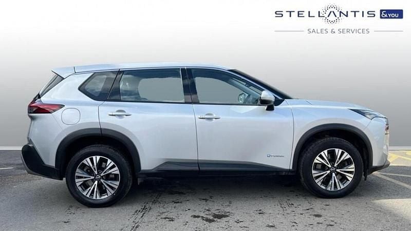 Used Nissan X-Trail Acenta Premium 210 HP (154 kW) 2024 Black SUV