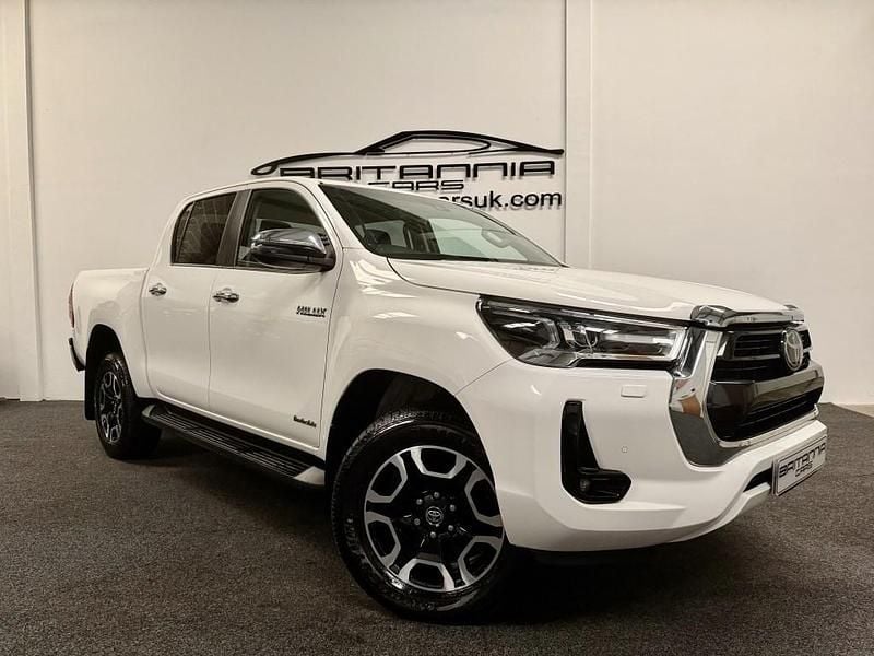 Used Toyota HiLux 2022 White Pickup
