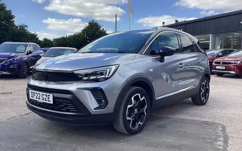 Used Vauxhall Crossland Ultimate 110 HP (80 kW) 2024 SUV