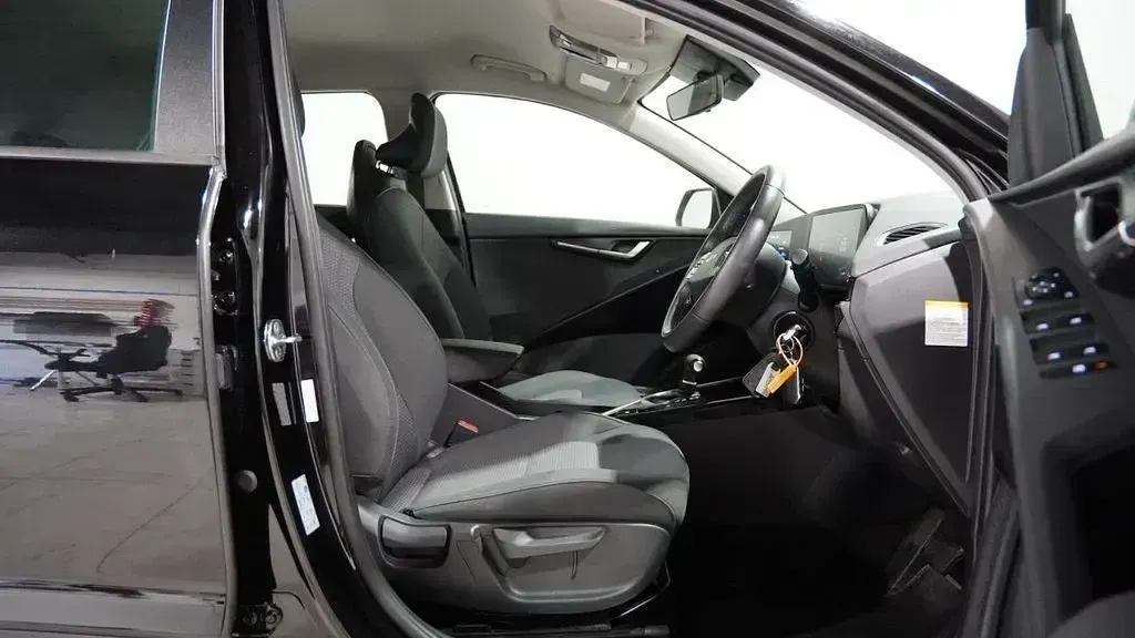 Used Kia Niro 139 HP (102 kW) 2022 Black SUV