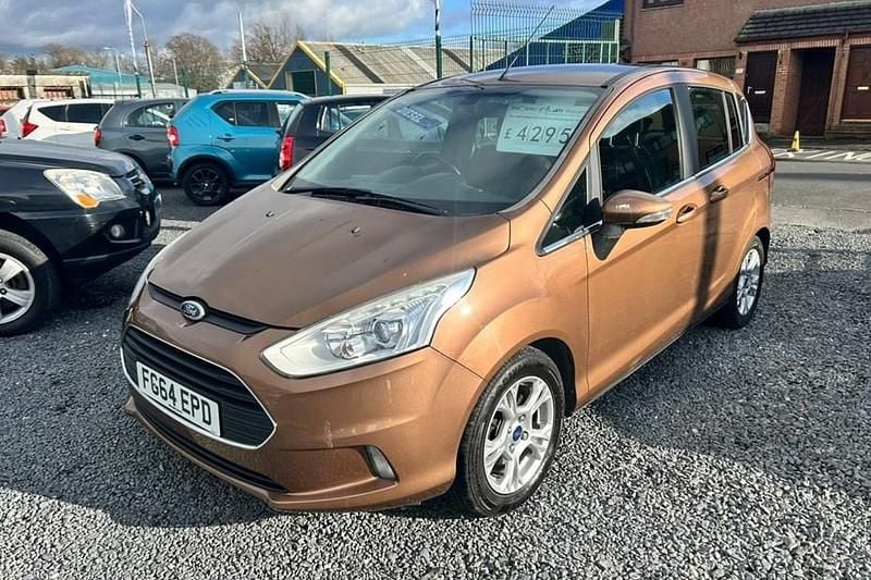 Used Ford B-MAX Zetec 95 HP (69 kW) 2014 Brown MPV