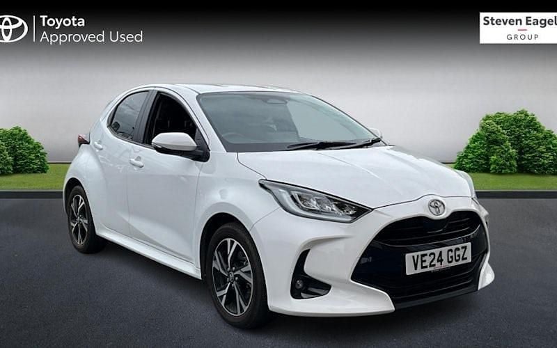 Used Toyota Yaris Hybrid Design 116 HP (85 kW) 2026 Hatchback