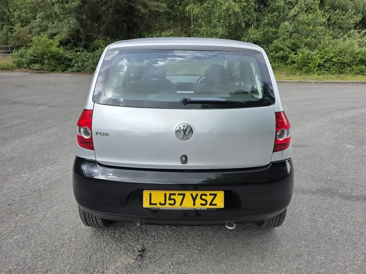 Used VW Fox 55 HP (40 kW) 2007 Silver Hatchback