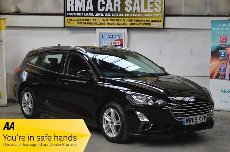 Used Ford Focus Zetec 2019 Black Estate