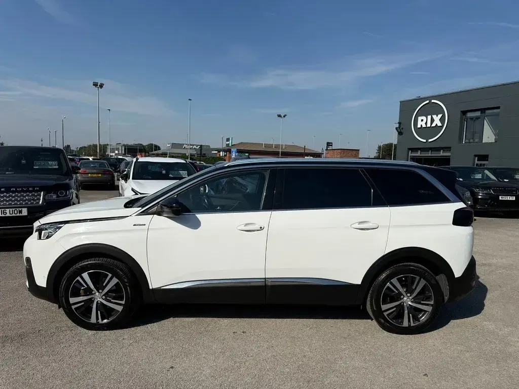 Used Peugeot 5008 GT-line 130 HP (95 kW) 2018 White SUV
