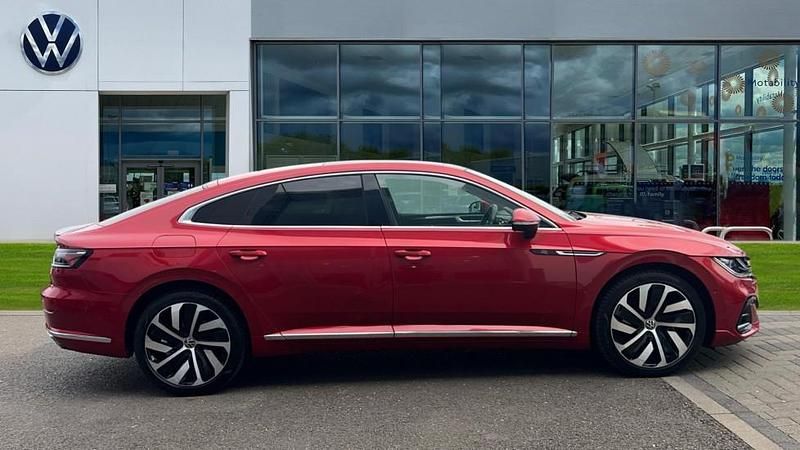 Used VW Arteon R-line 218 HP (160 kW) 2022 Kings red premium metallic