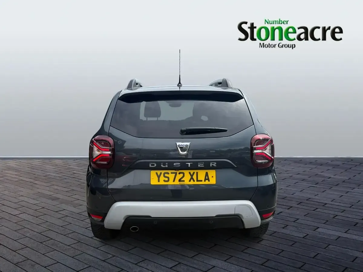 Used Dacia Duster Prestige 115 HP (84 kW) 2022 Grey SUV