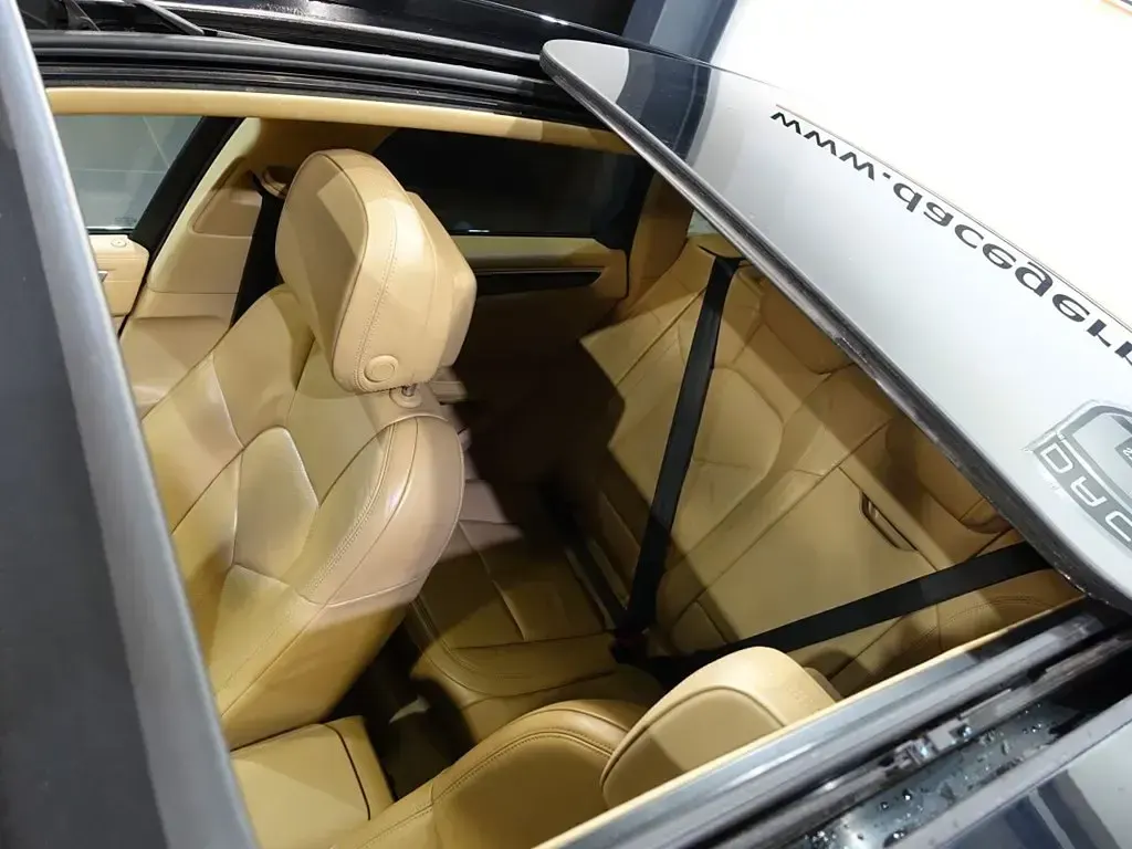 Usado Porsche Macan 258 HP (189 kW) 2016 Preto SUV