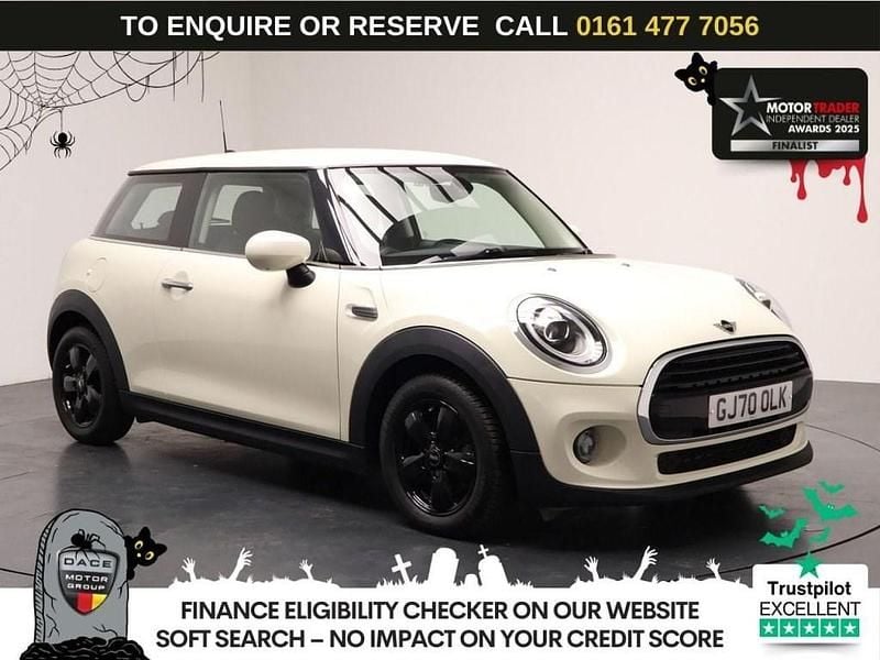 White Used 2020 Mini Cooper Classic Hatchback | £10,990 (Good price) - Image 1/3