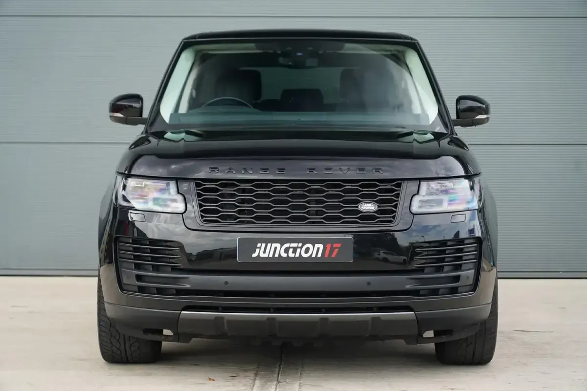 Used Land Rover Range Rover S 271 HP (199 kW) 2021 Black SUV