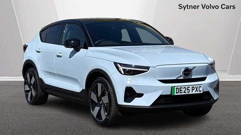 Blue Used 2025 Volvo EC40 Ultra SUV | £46,000 - Image 1/4