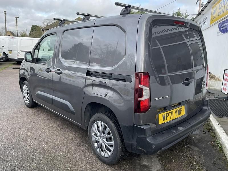 Used Citroën Berlingo 100 HP (73 kW) 2022 Grey MPV