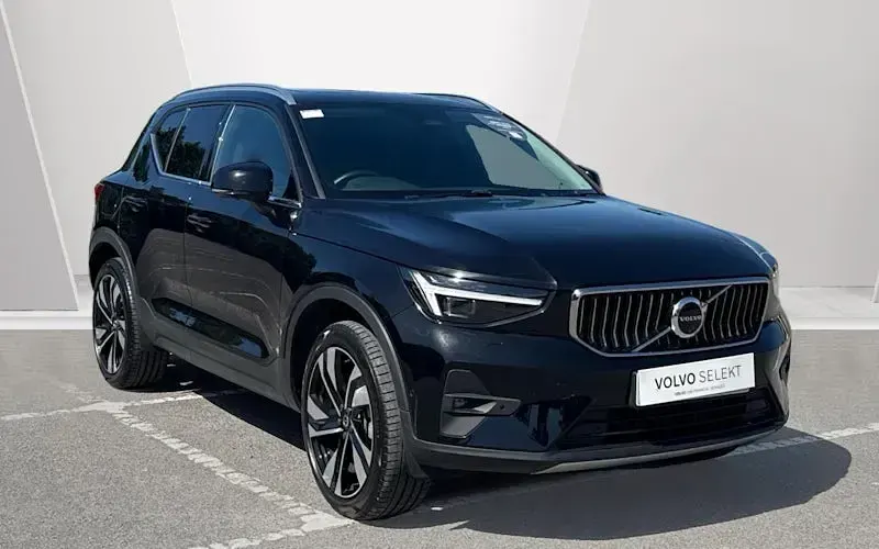 Used Volvo XC40 Ultra 197 HP (144 kW) 2025 SUV