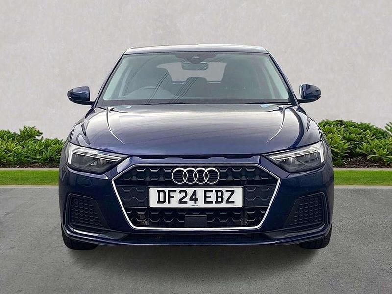 Usado Audi A1 Sport 95 HP (69 kW) 2024 Azul SUV