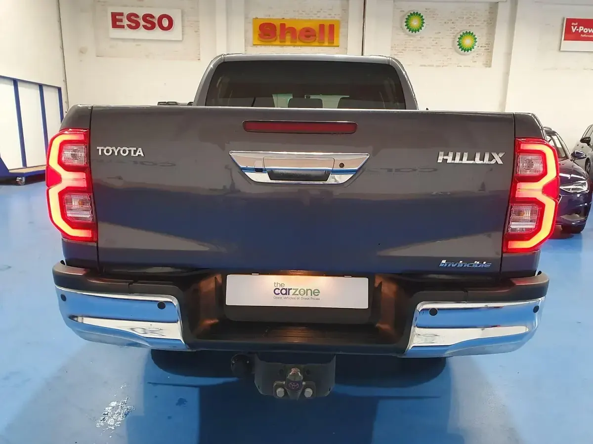 Used Toyota HiLux 2021 Grey Pickup