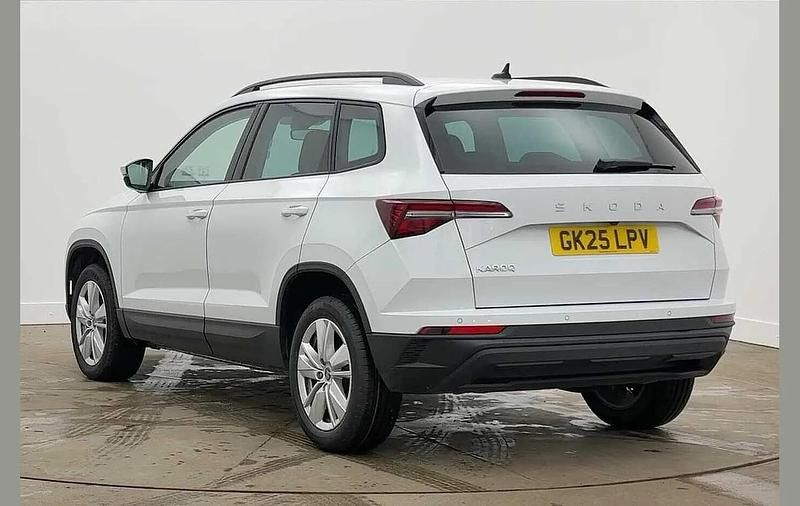 Used Skoda Karoq SE 113 HP (83 kW) 2025 Moon white metallic SUV