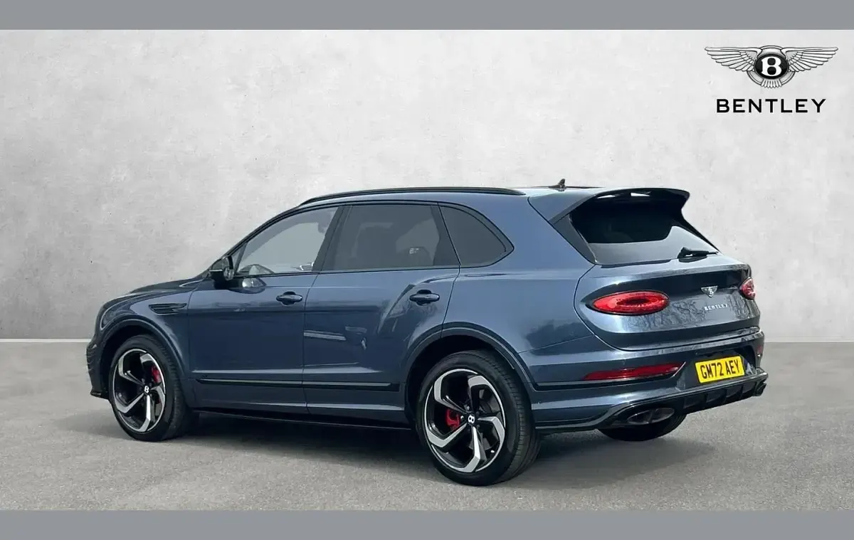 Used Bentley Bentayga 542 HP (398 kW) 2022 Blue SUV