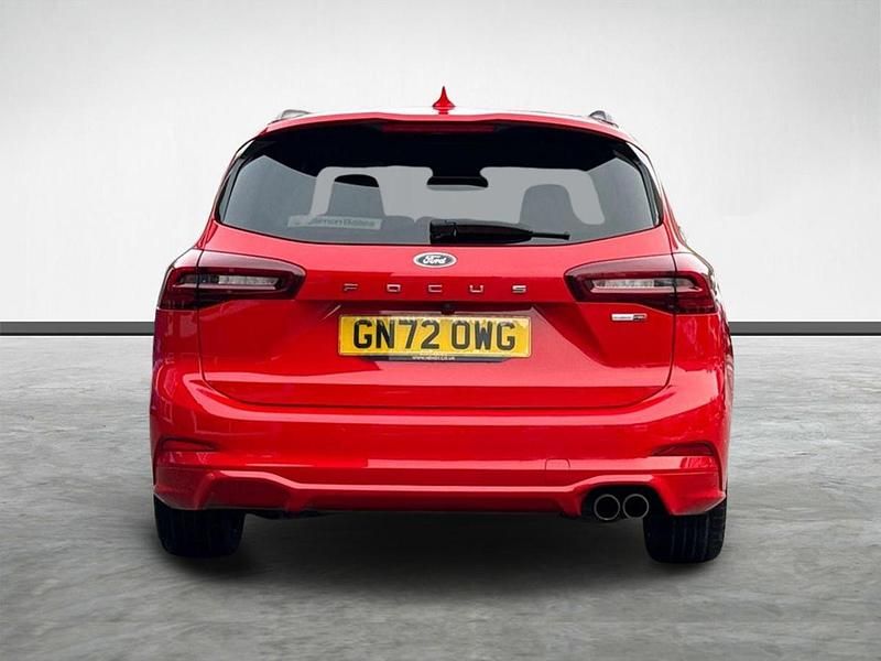 Used Ford Focus ST-Line 153 HP (112 kW) 2022 Red Estate