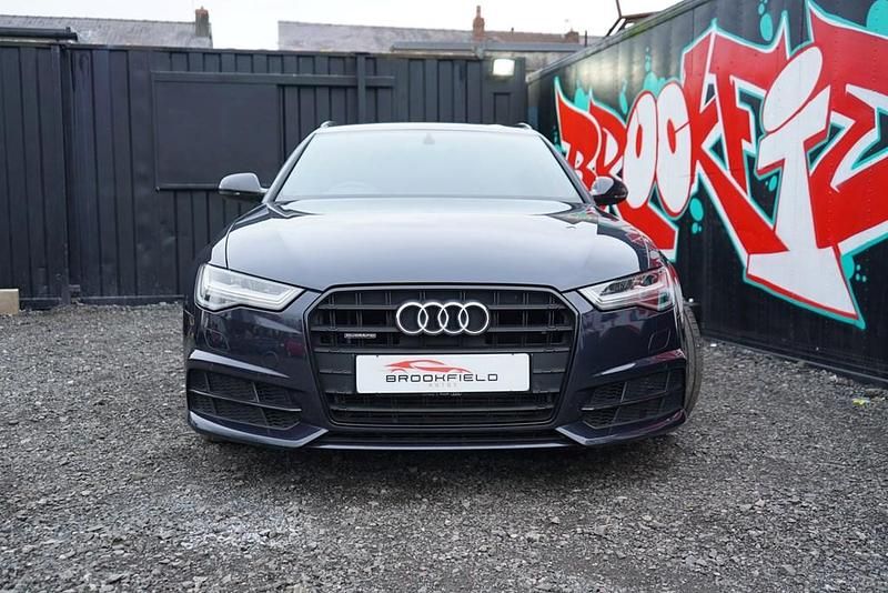 Used Audi A6 Black Edition 320 HP (235 kW) 2018 Blue Estate