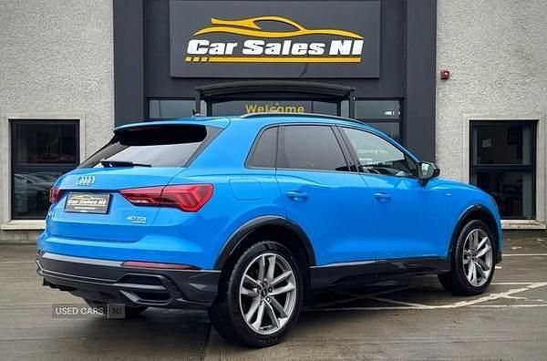 Used Audi 200 Black Edition 197 HP (144 kW) 2022 Blue Estate