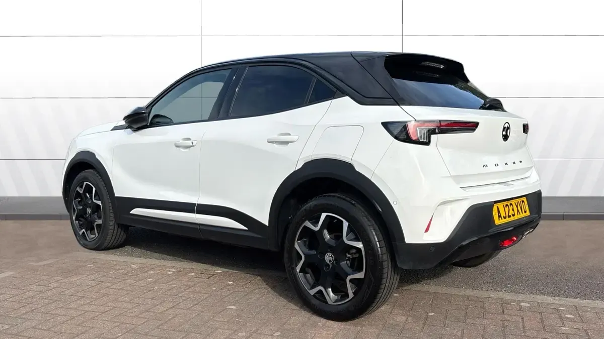 Used Vauxhall Mokka Ultimate 136 HP (100 kW) 2023 White SUV