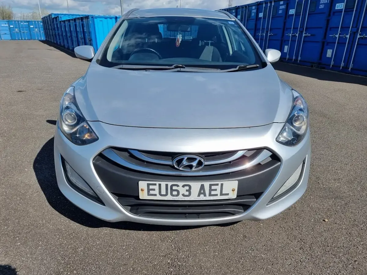 Begagnad Hyundai i30 Active 2013 Silver Kombi