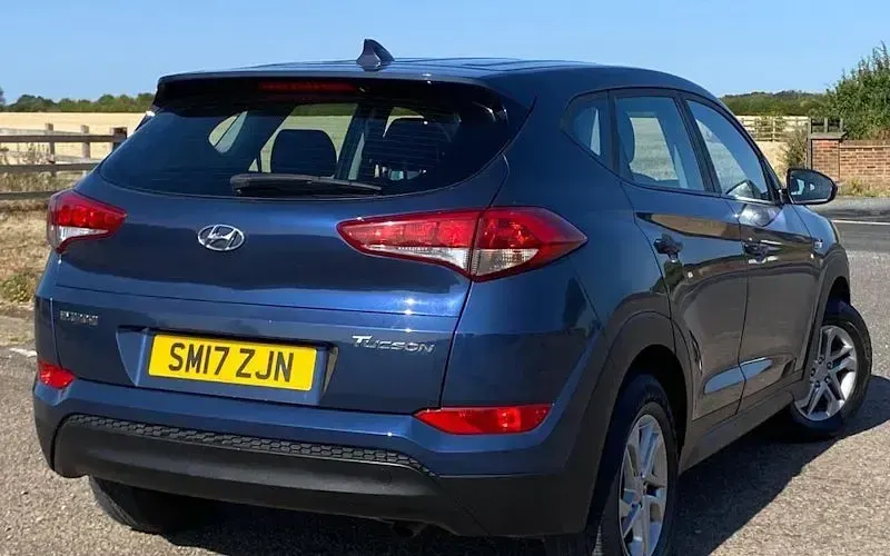 Used Hyundai Tucson 116 HP (85 kW) 2017 Blue SUV