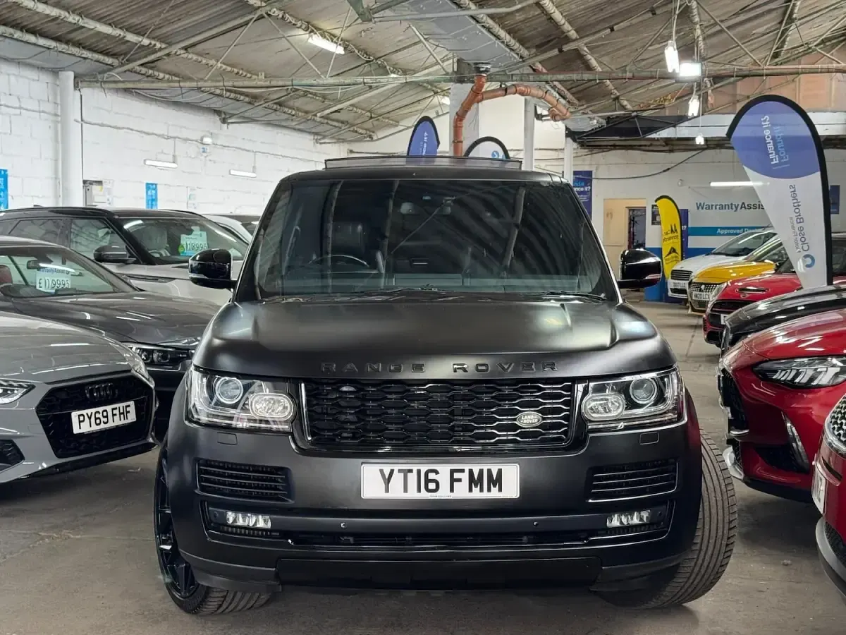 Used Land Rover Range Rover Vogue 339 HP (249 kW) 2016 Grey SUV