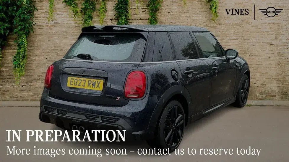 Usado Mini Cooper S Hatch 176 HP (129 kW) 2023 Preto Citadino