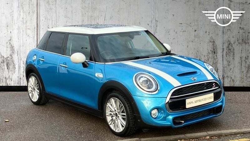 Blue Used 2018 Mini Cooper S Hatch Hatchback | £17,539 (Fair price) - Image 1/4
