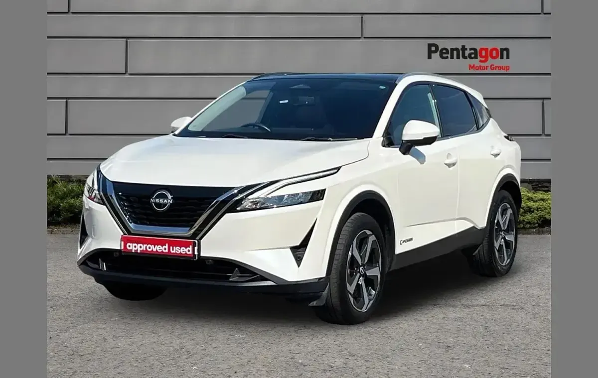 Used Nissan Qashqai N-Connecta 187 HP (137 kW) 2023 White SUV